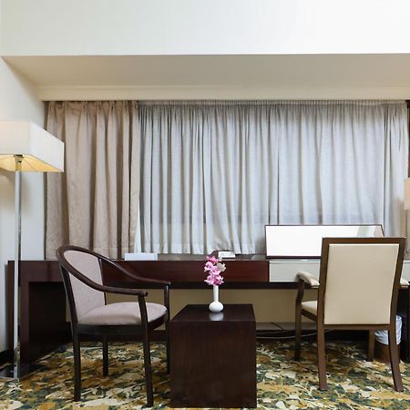 Aavri Hotel Dubai Exterior photo