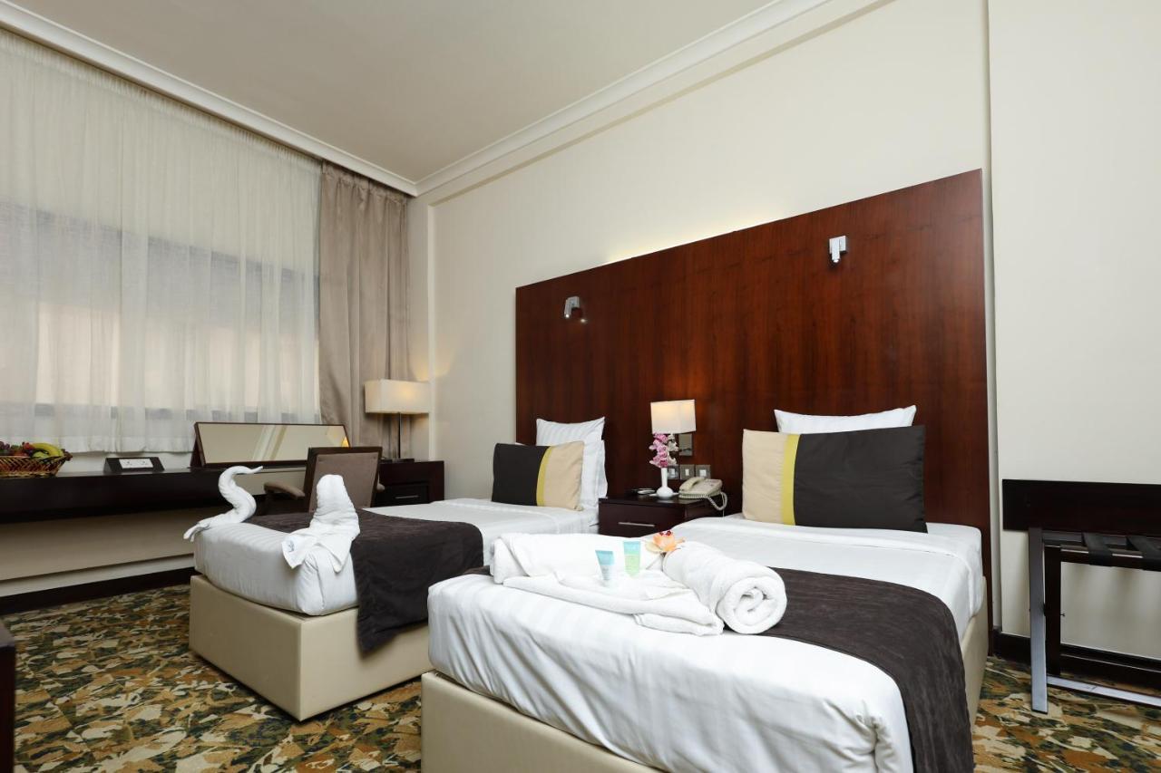 Aavri Hotel Dubai Exterior photo