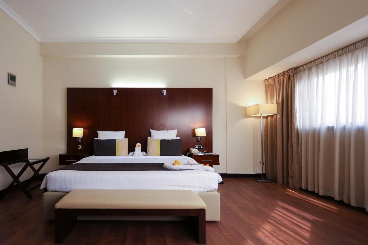 Aavri Hotel Dubai Exterior photo