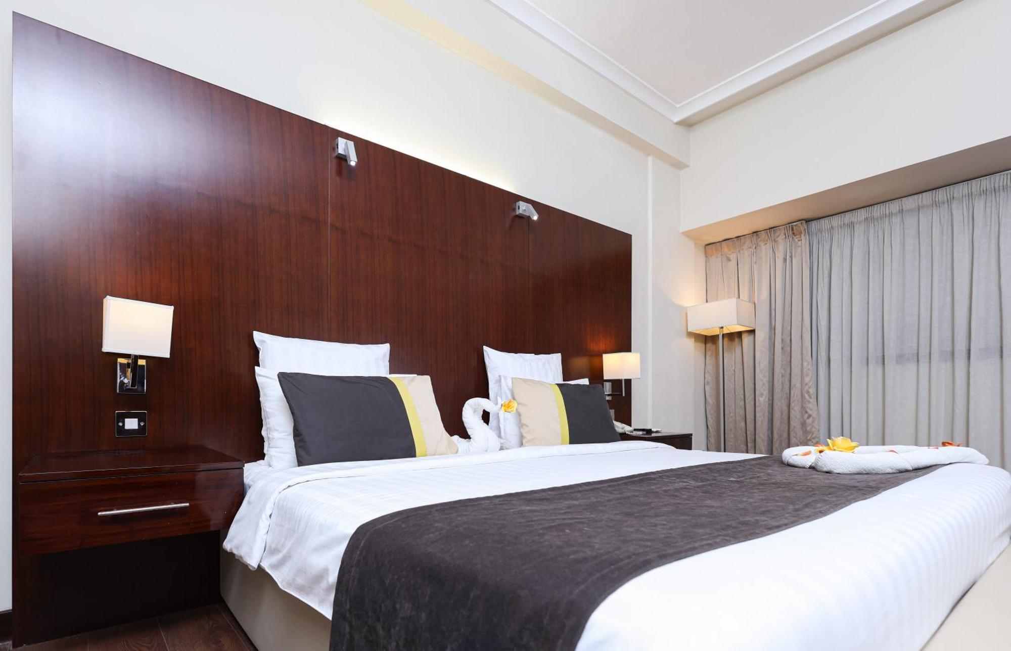 Aavri Hotel Dubai Exterior photo