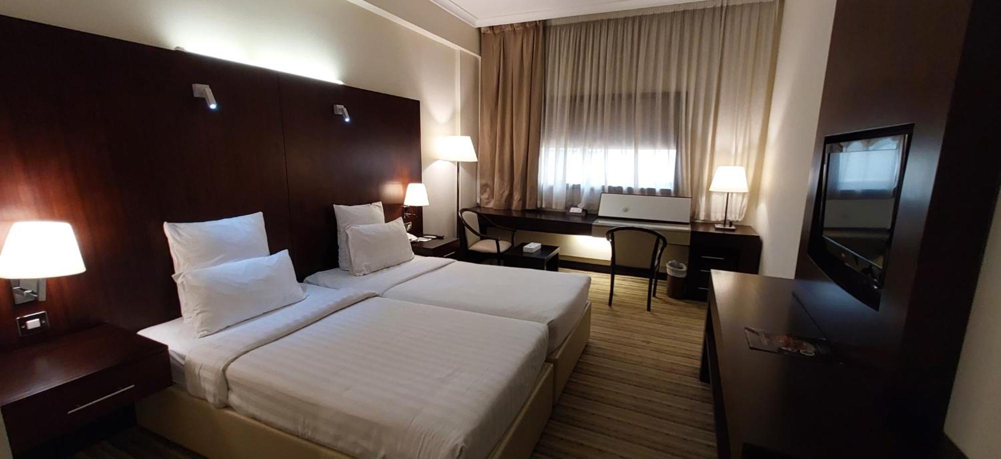 Aavri Hotel Dubai Exterior photo